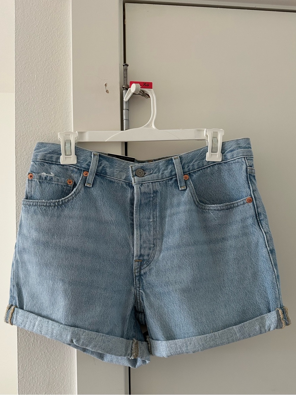 Levi's Light Blue Denim Rolled-Hem Women's Shorts